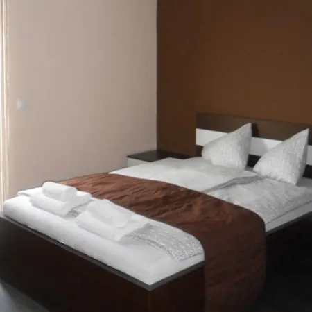 Caesar Panzió 4*
